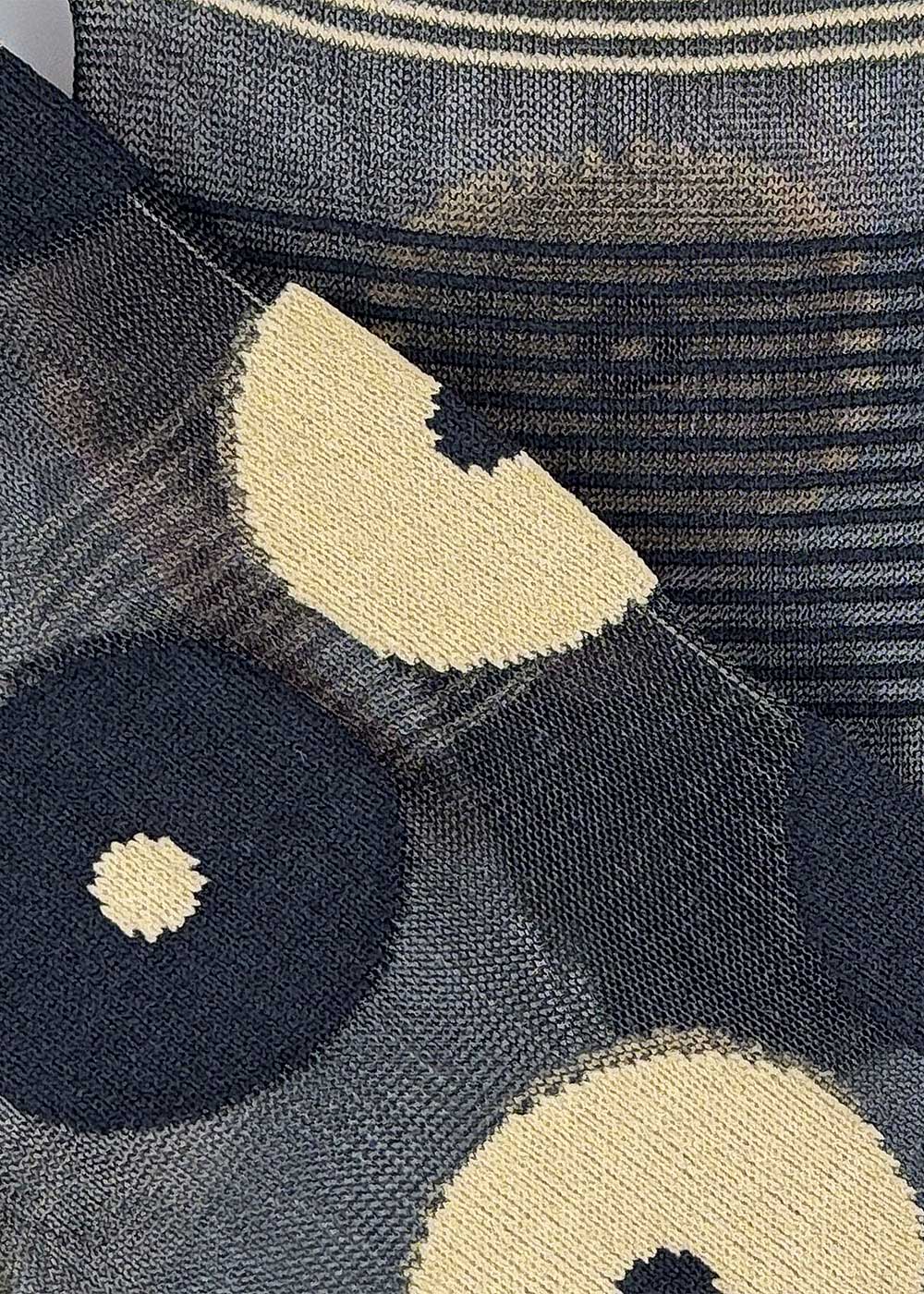 Asymmetrical Pattern Mid-Calf Socks